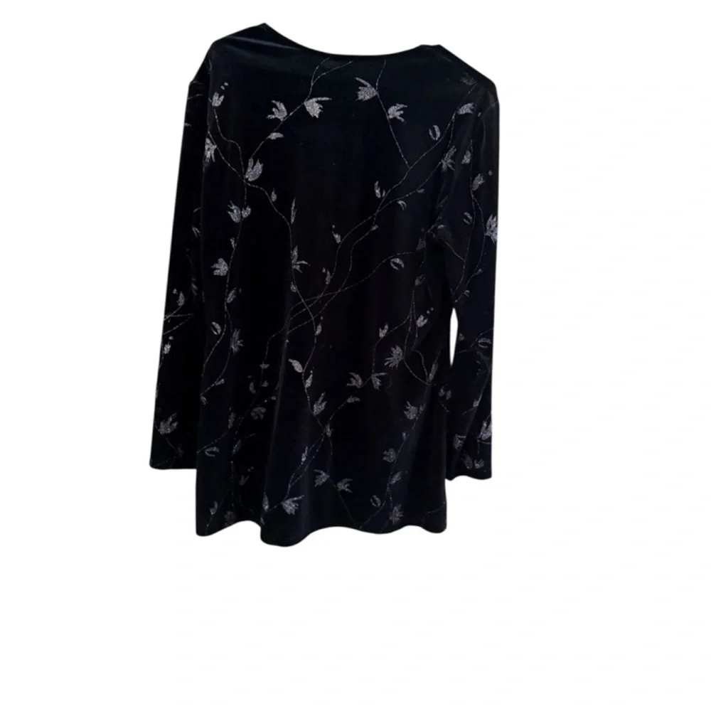Elegant Black Velvet Blazer